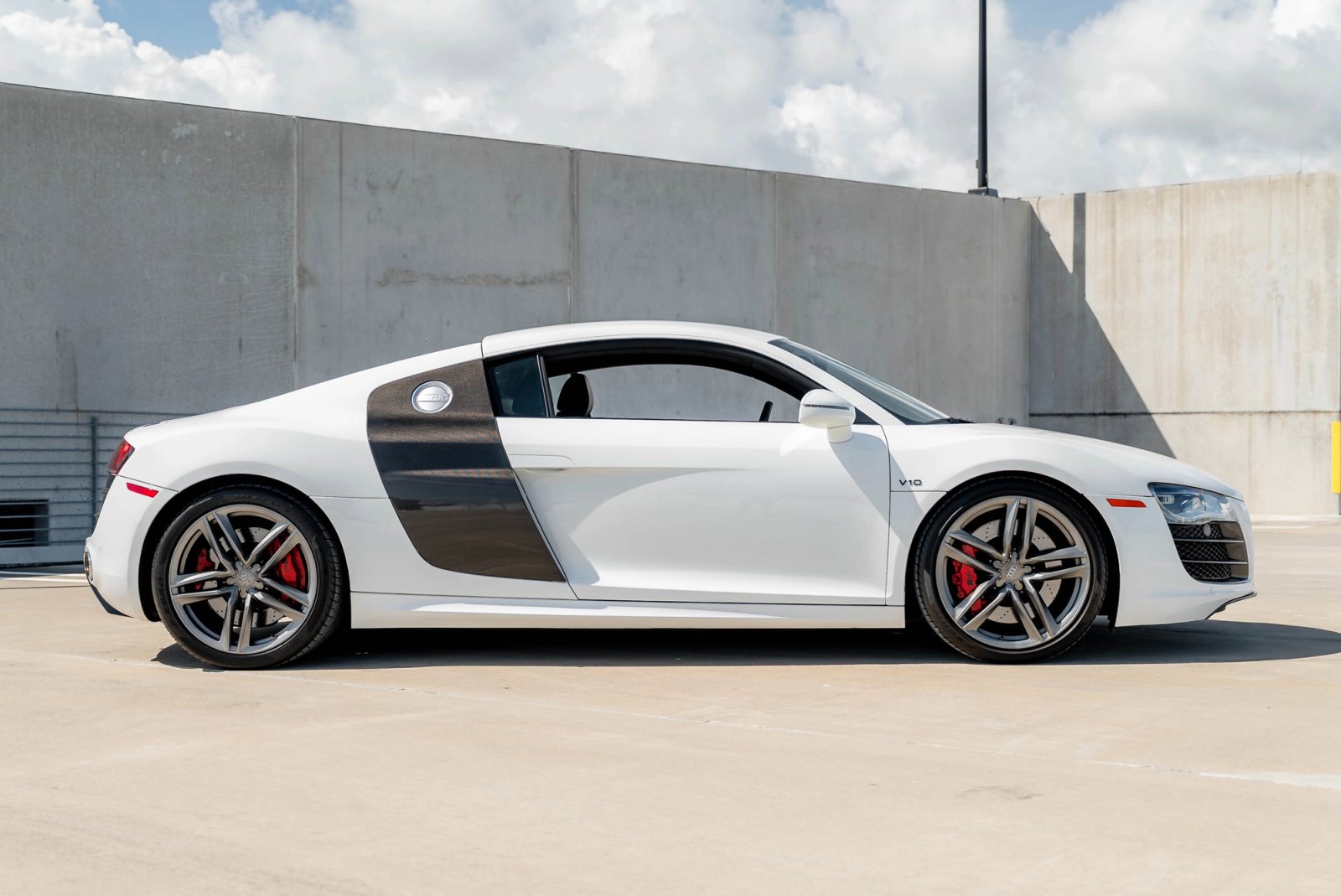 2012 Audi R8 V10 Exterior 5