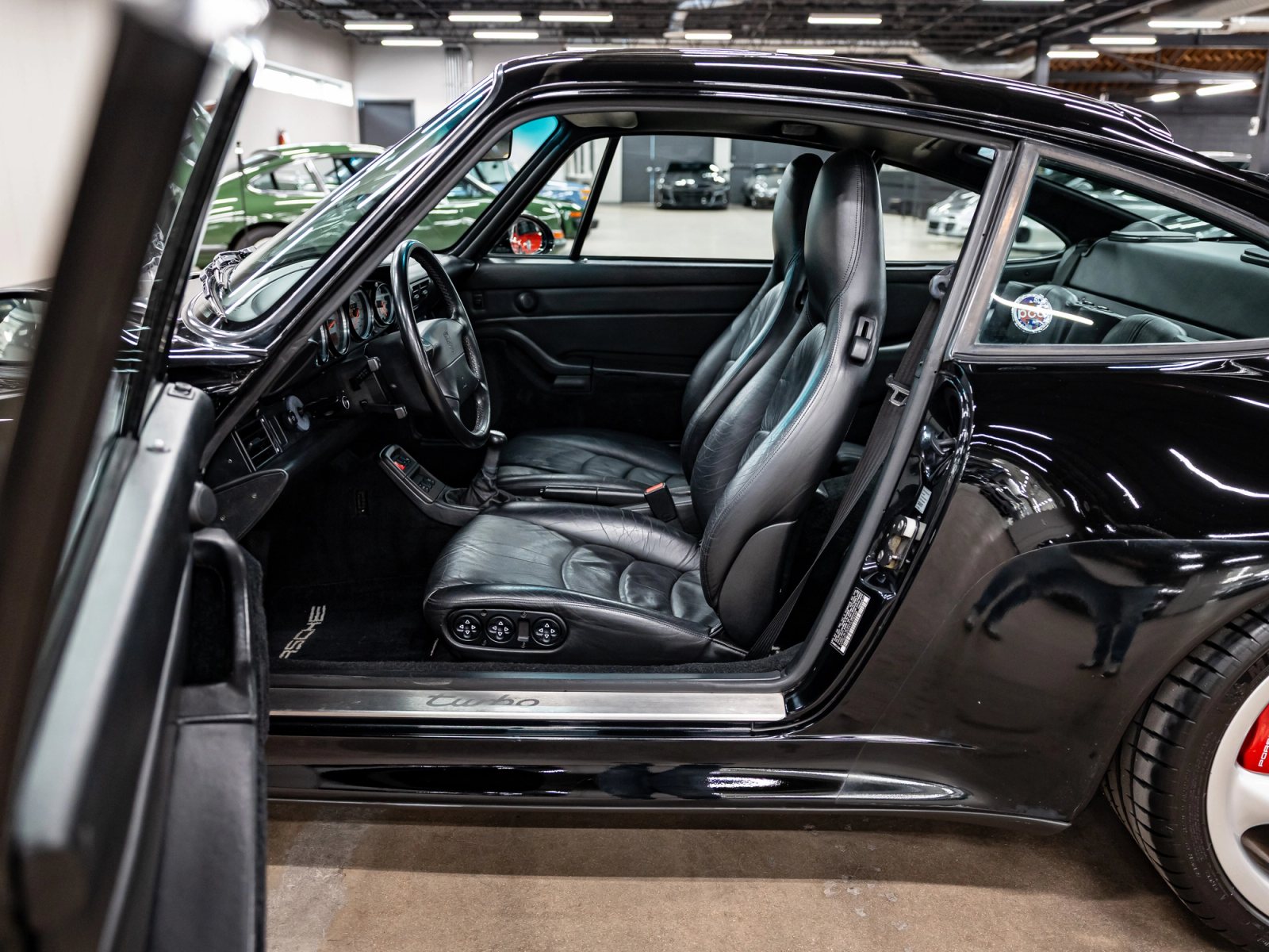 1996 Porsche 911 Turbo Interior 15