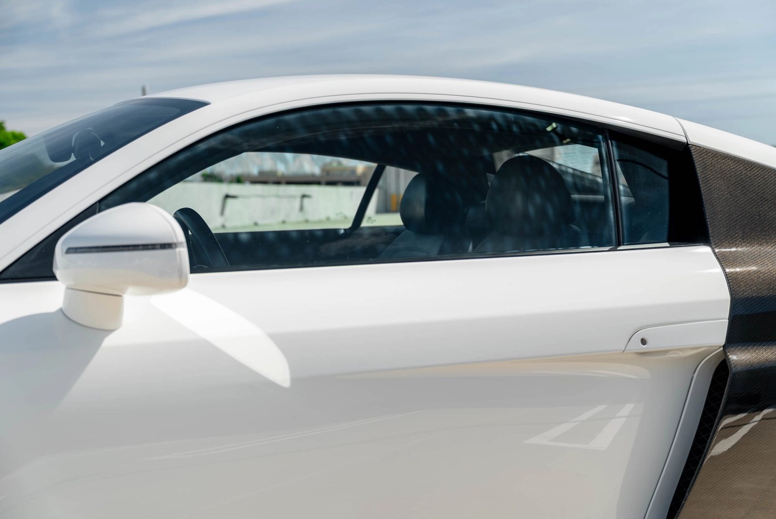 2012 Audi R8 V10 Exterior 2