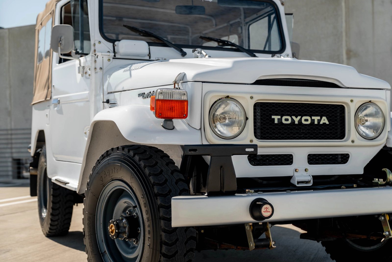 1979 Toyota FJ40 Exterior 28