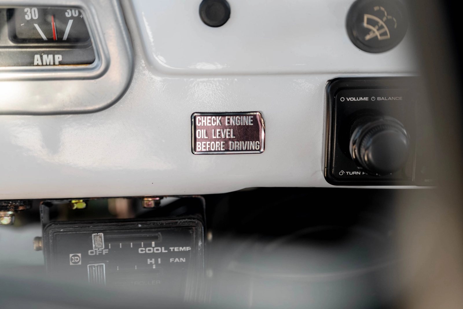 1979 Toyota FJ40 Interior 131