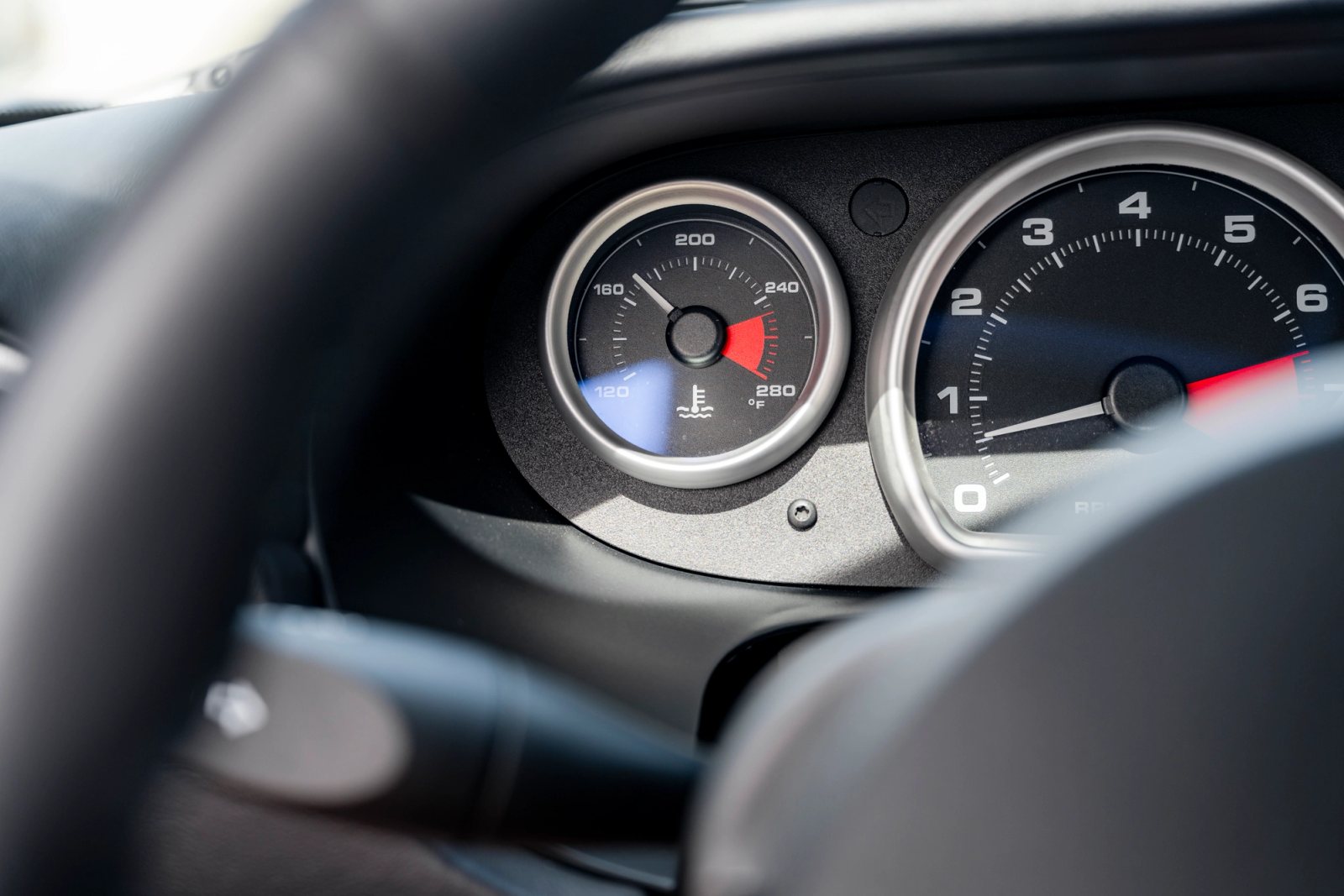 2006 Ford GT Interior 97