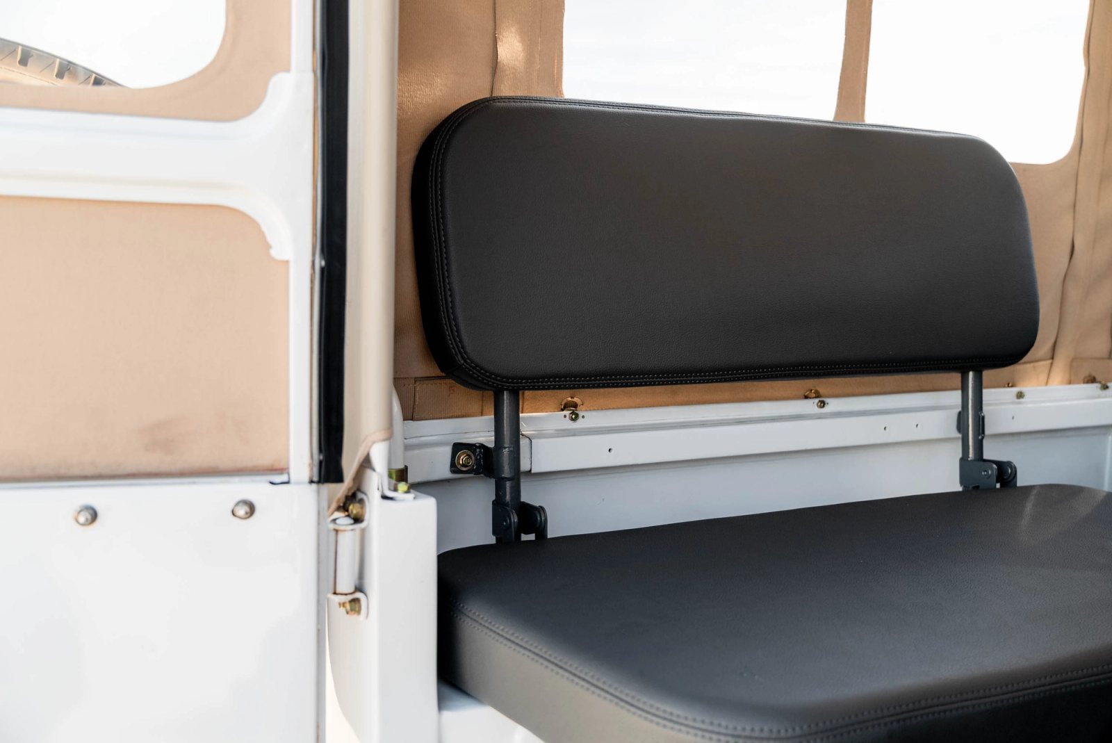 1979 Toyota FJ40 Interior 99