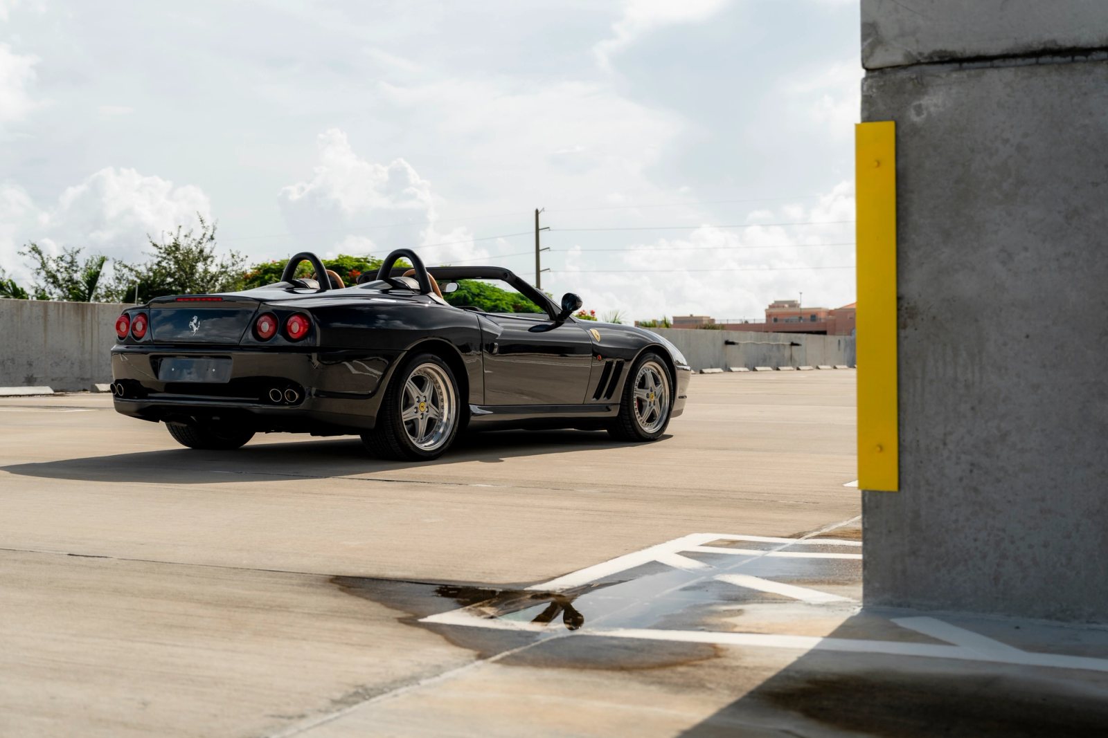 2001 Ferrari 550 Barchetta Exterior 123