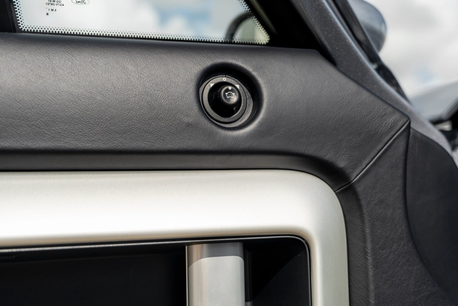 2006 Ford GT Interior 7