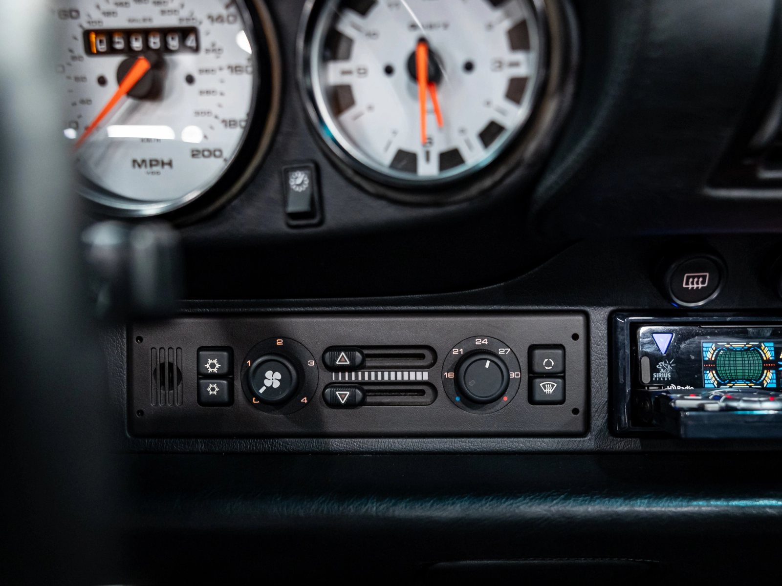 1996 Porsche 911 Turbo Interior 23