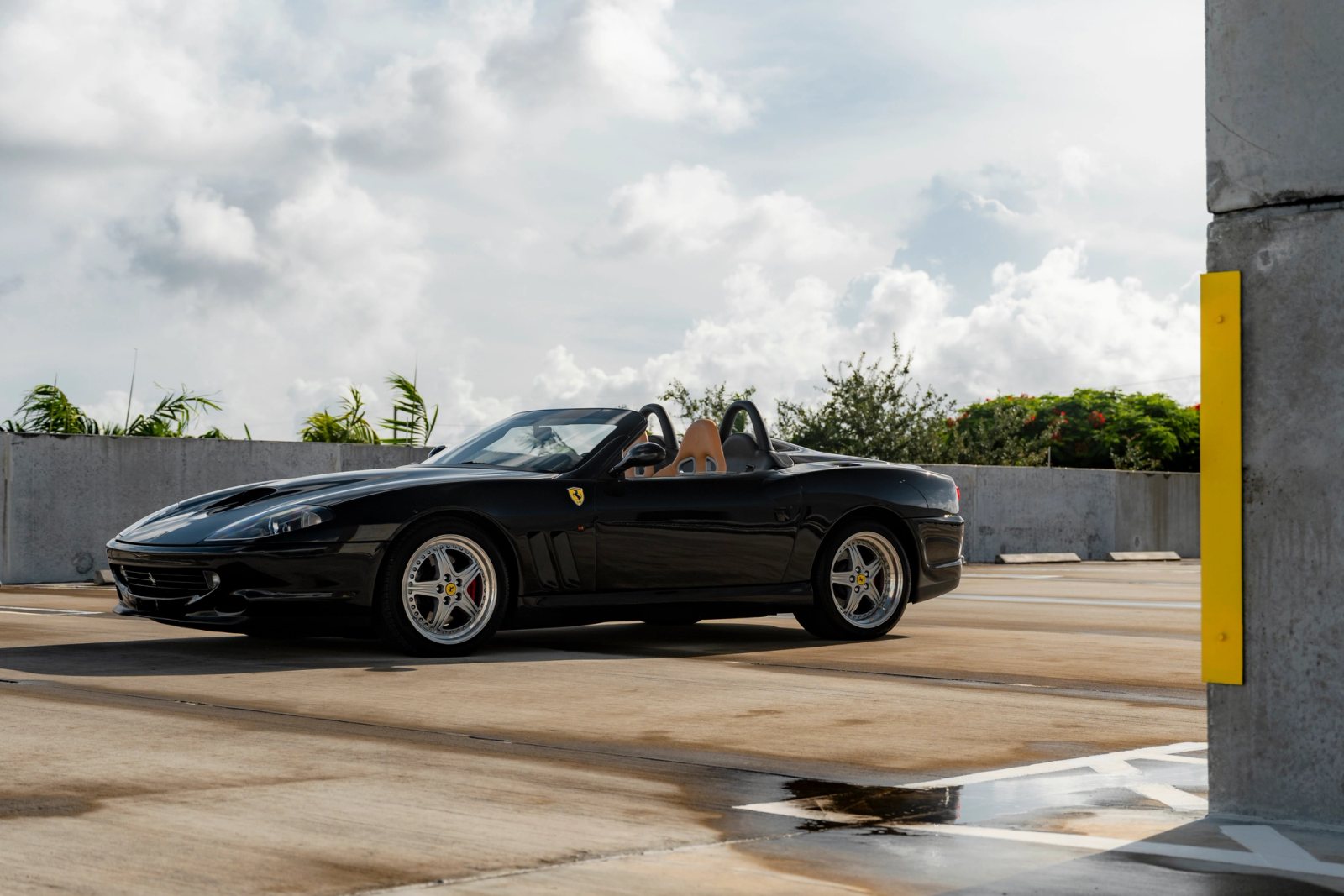 2001 Ferrari 550 Barchetta Exterior 3
