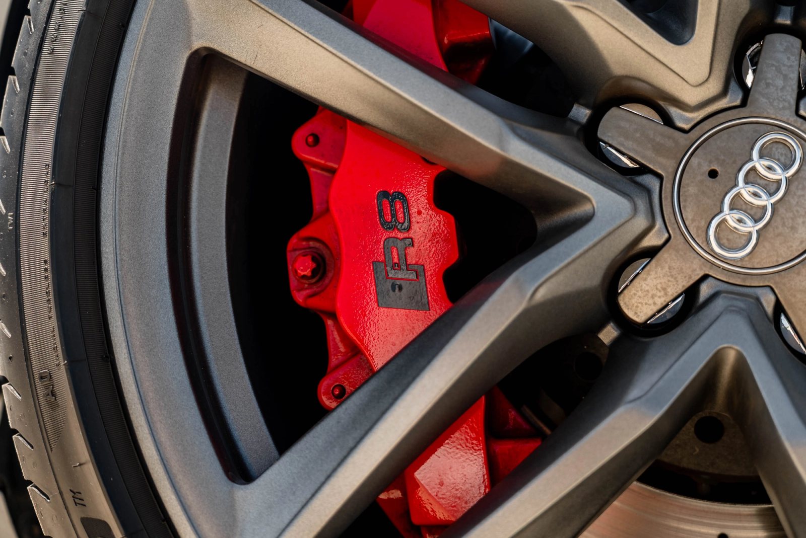 2012 Audi R8 V10 Exterior 24