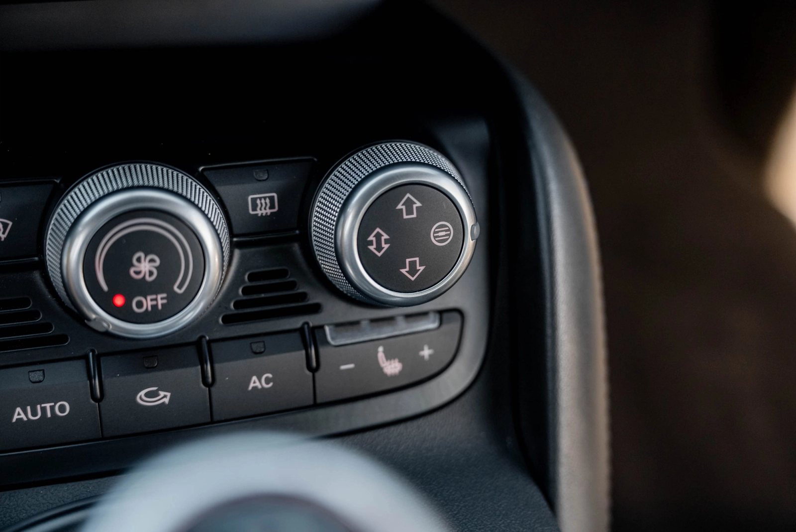 2012 Audi R8 V10 Interior 83