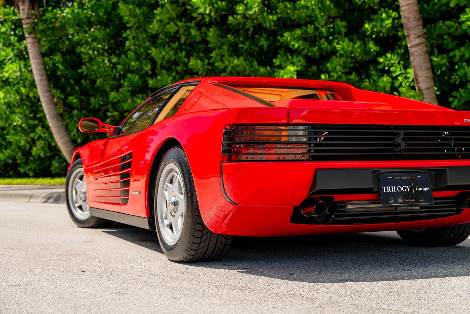 1987 Ferrari Testarossa Exterior 3