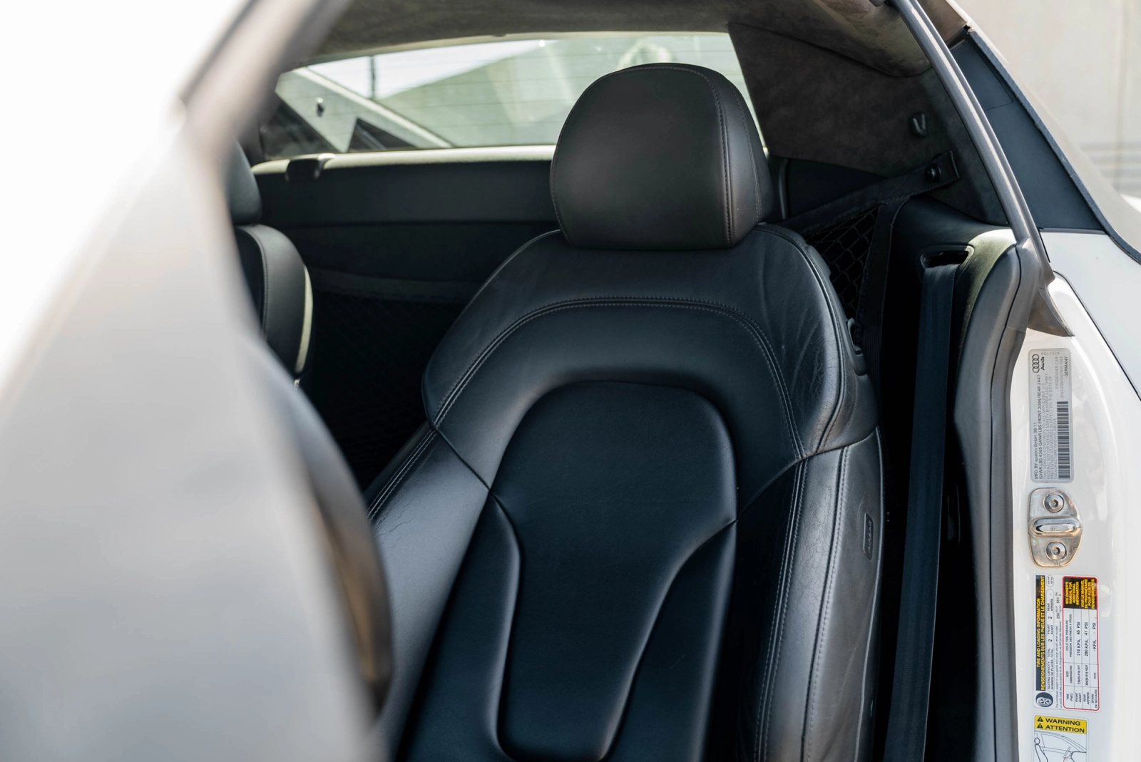 2012 Audi R8 V10 Interior 46