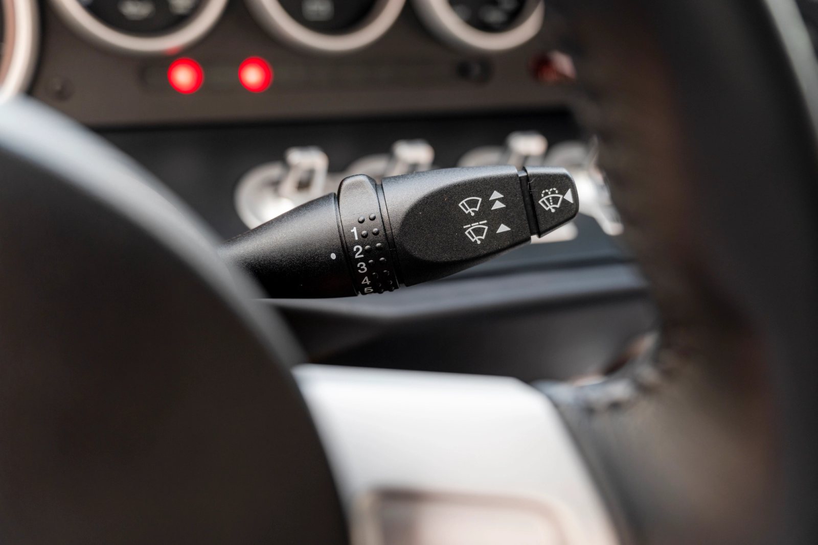 2006 Ford GT Interior 99