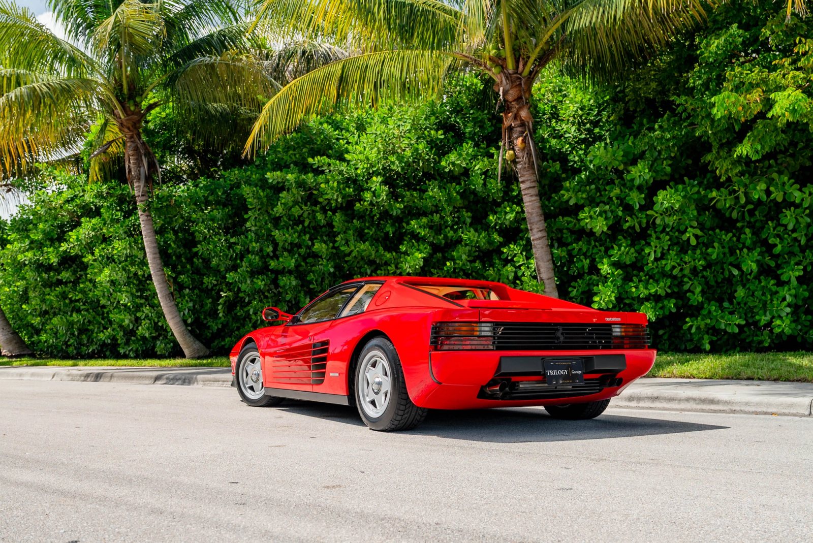 1987 Ferrari Testarossa Exterior 1