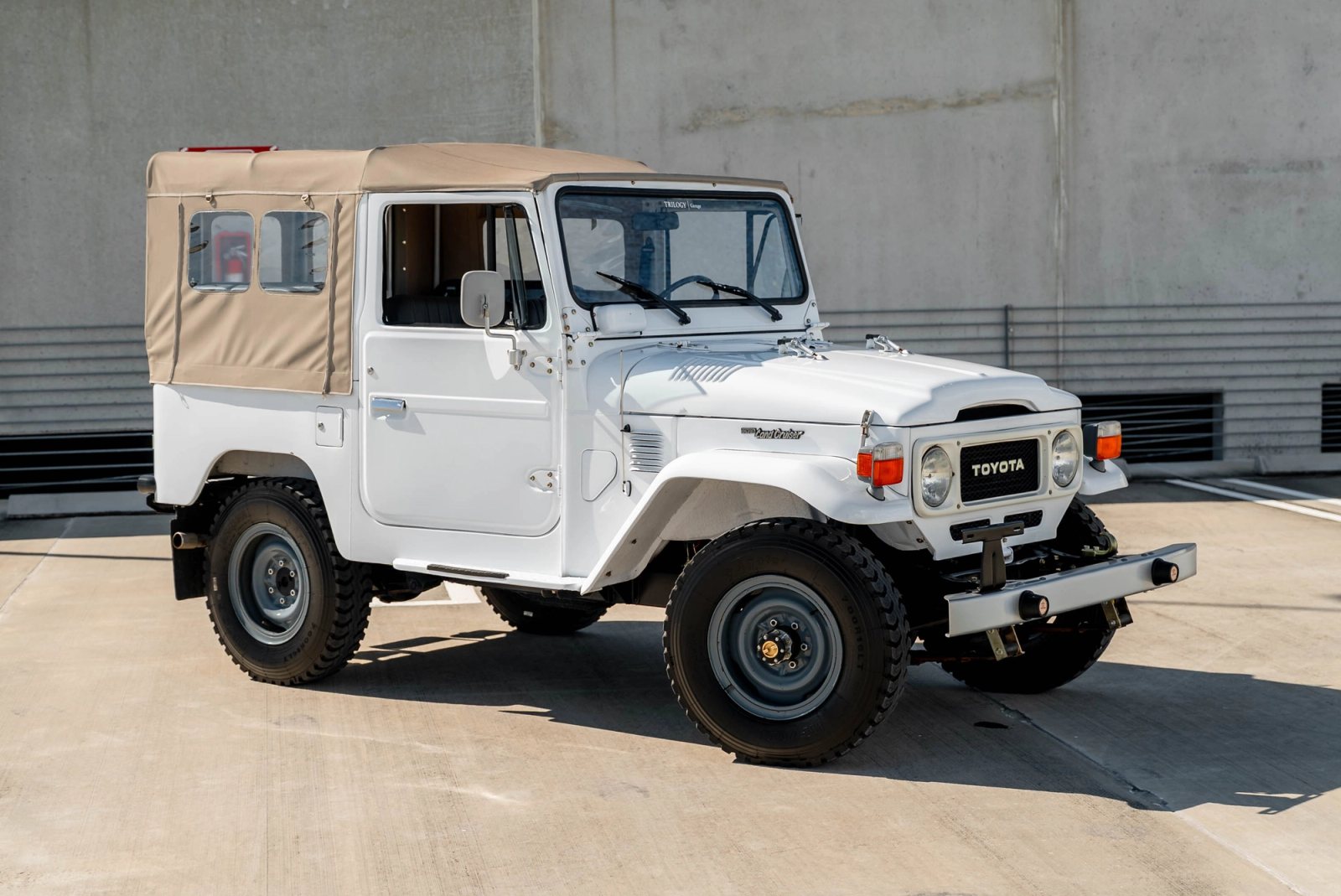 1979 Toyota FJ40 Exterior 25