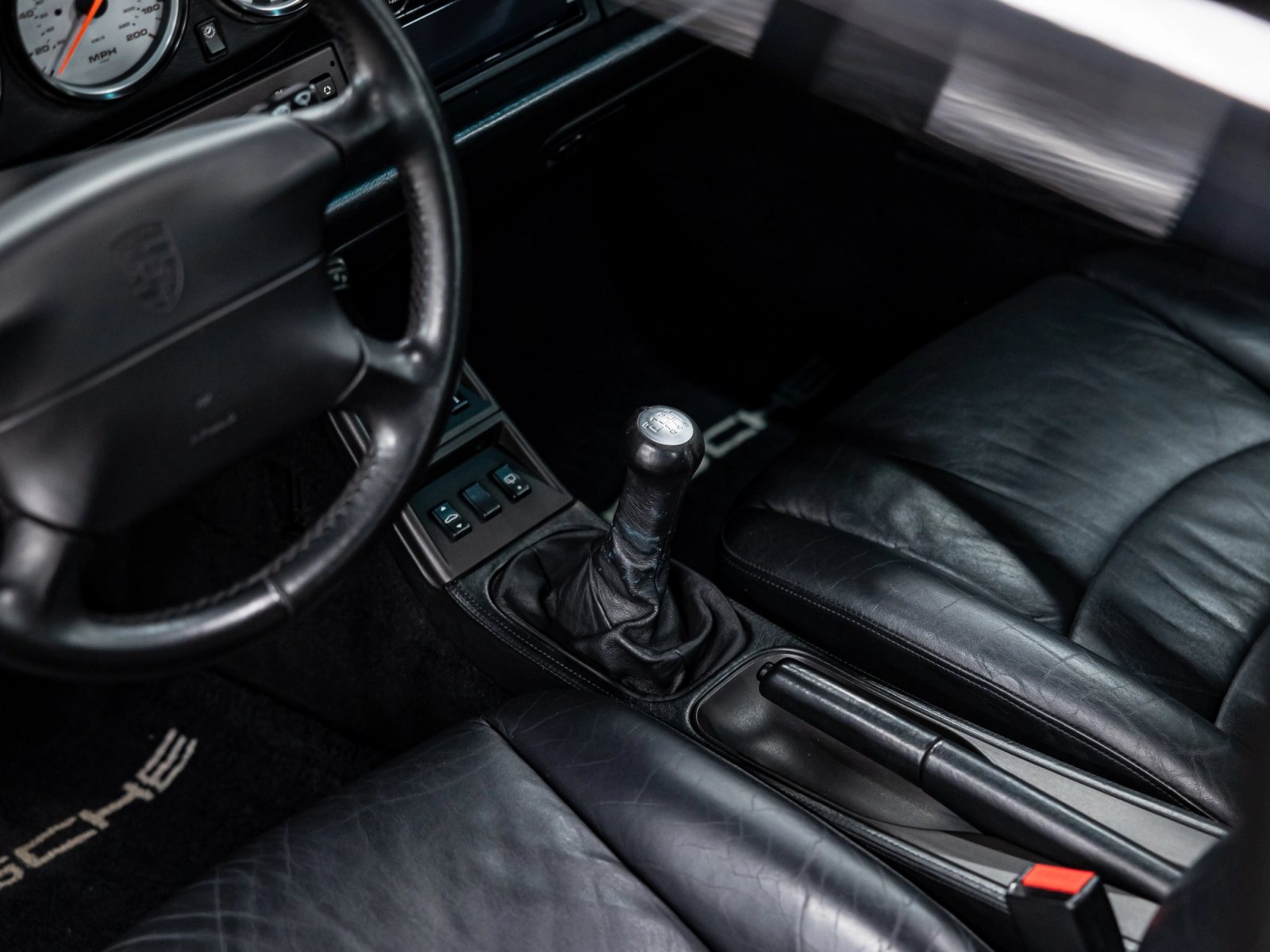 1996 Porsche 911 Turbo Interior 20