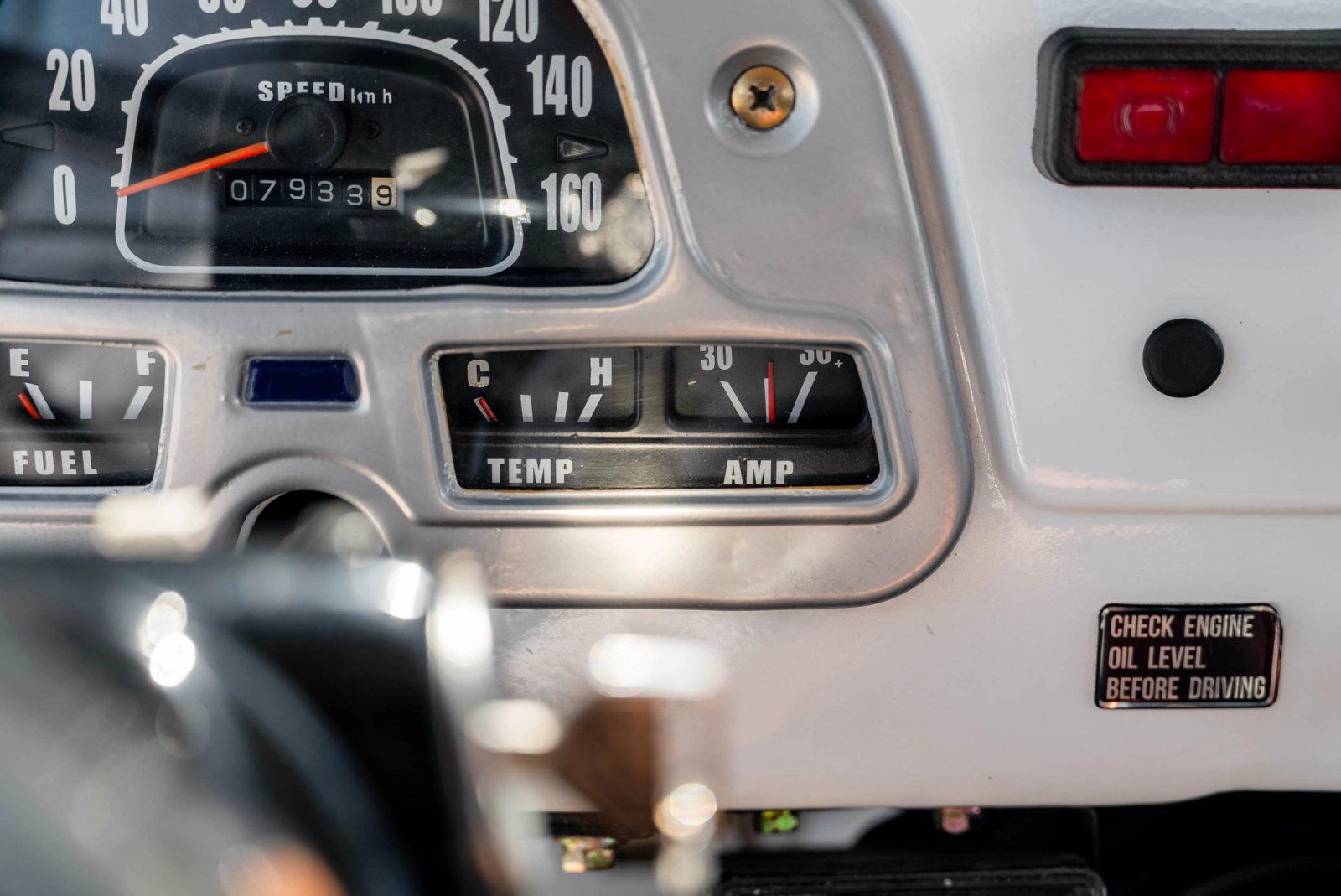 1979 Toyota FJ40 Interior 125