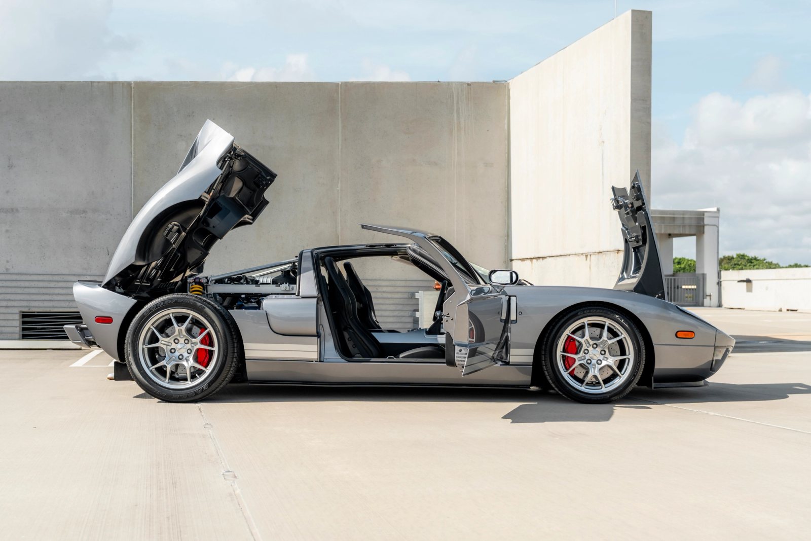 2006 Ford GT Exterior 43
