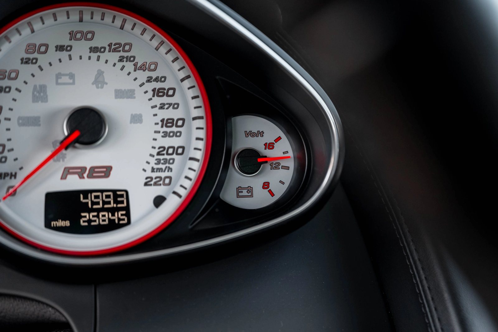2012 Audi R8 V10 Interior 70
