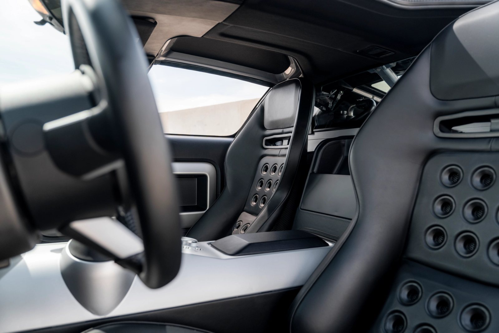 2006 Ford GT Interior 148