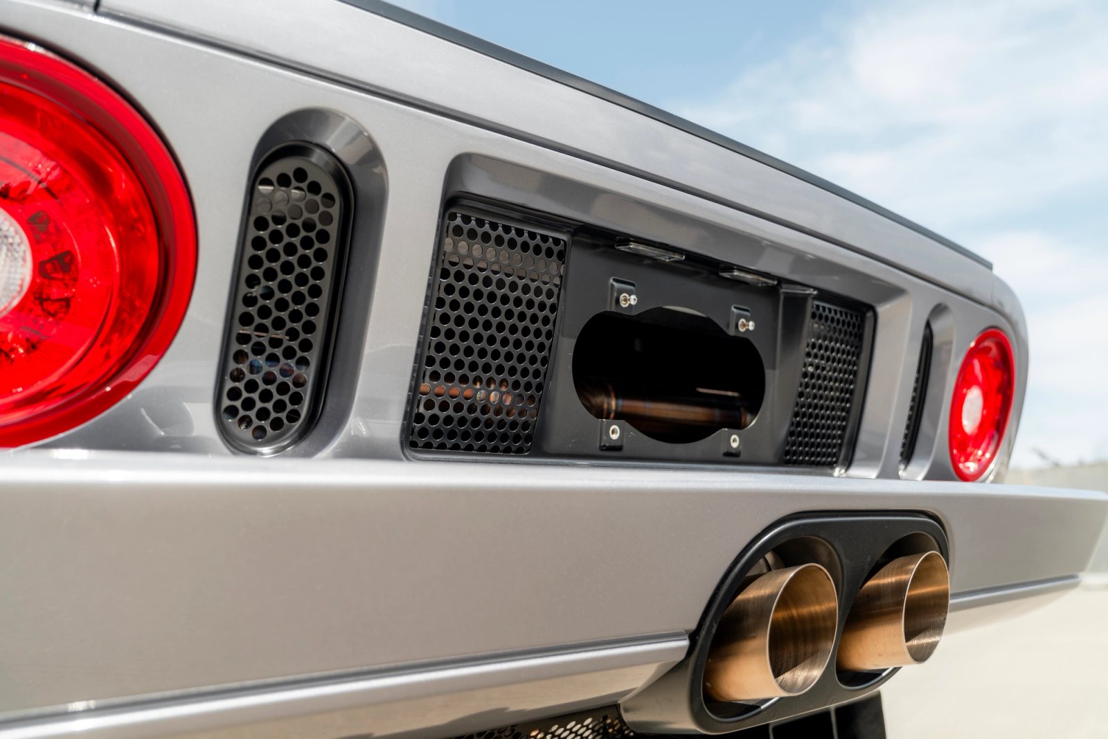 2006 Ford GT Exterior 77