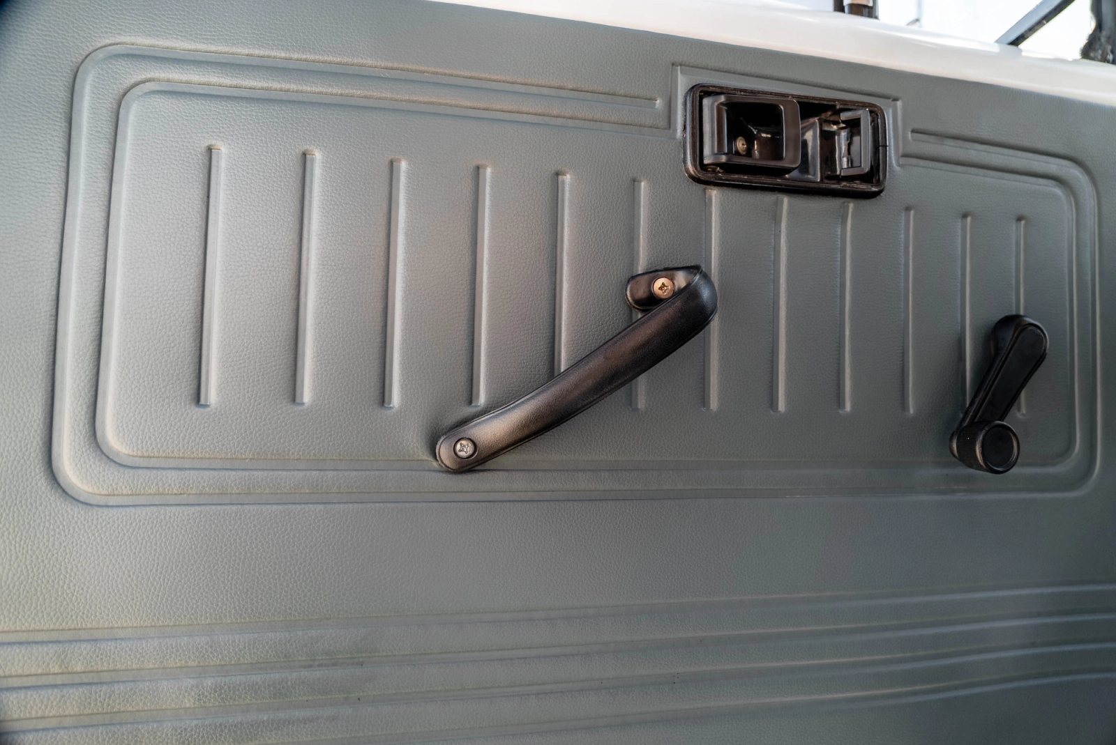 1979 Toyota FJ40 Interior 85