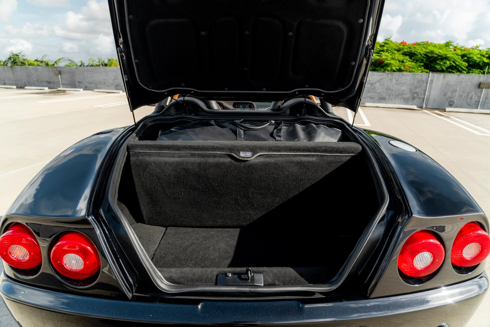 2001 Ferrari 550 Barchetta Exterior 113