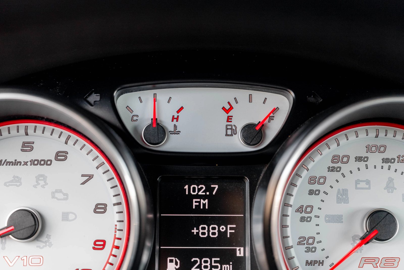2012 Audi R8 V10 Interior 67