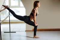Barre Benefits: Use Dance to Build Strength & Confidence