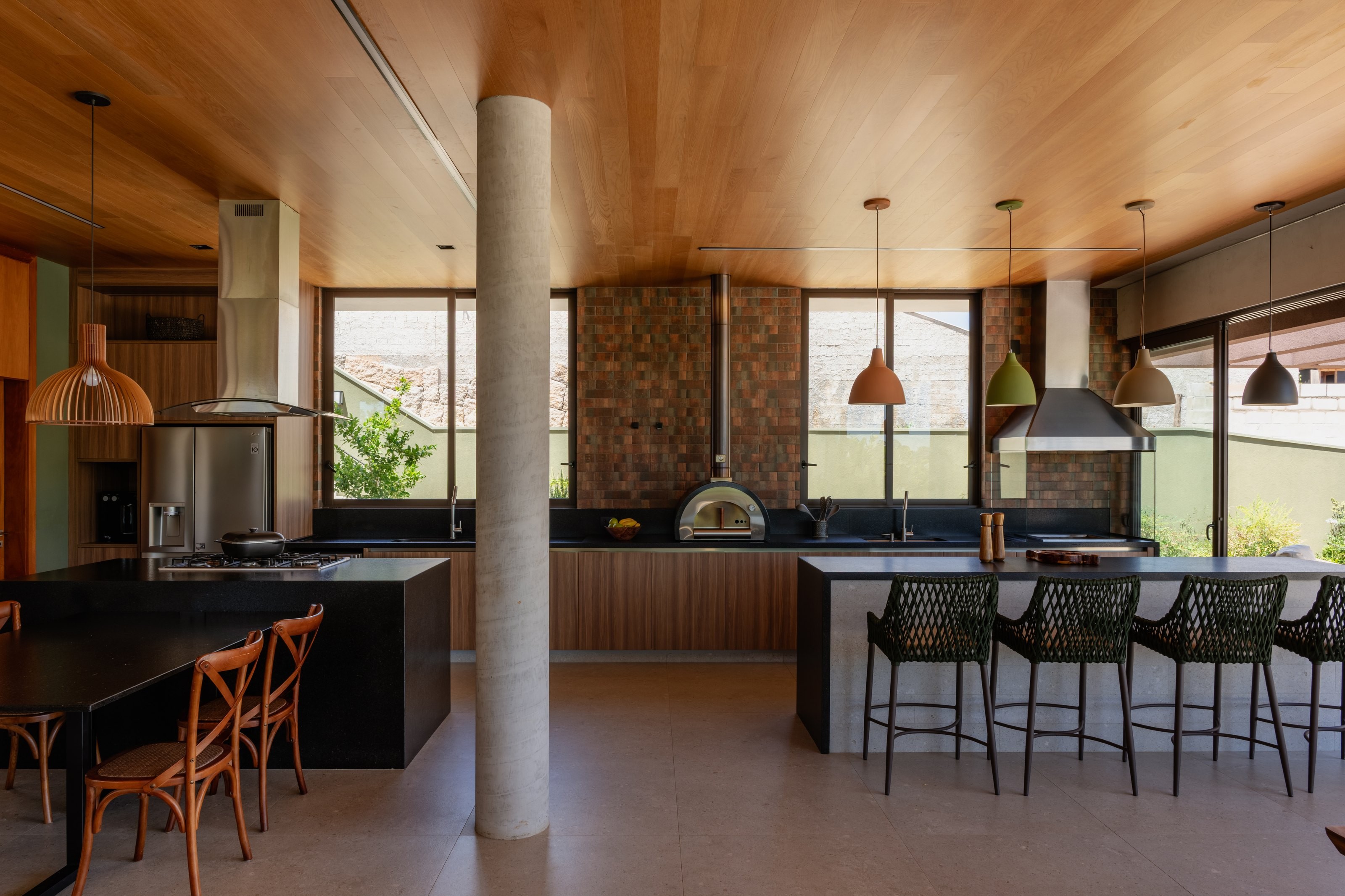 Residência DEV — Cozinha gourmet com ilha