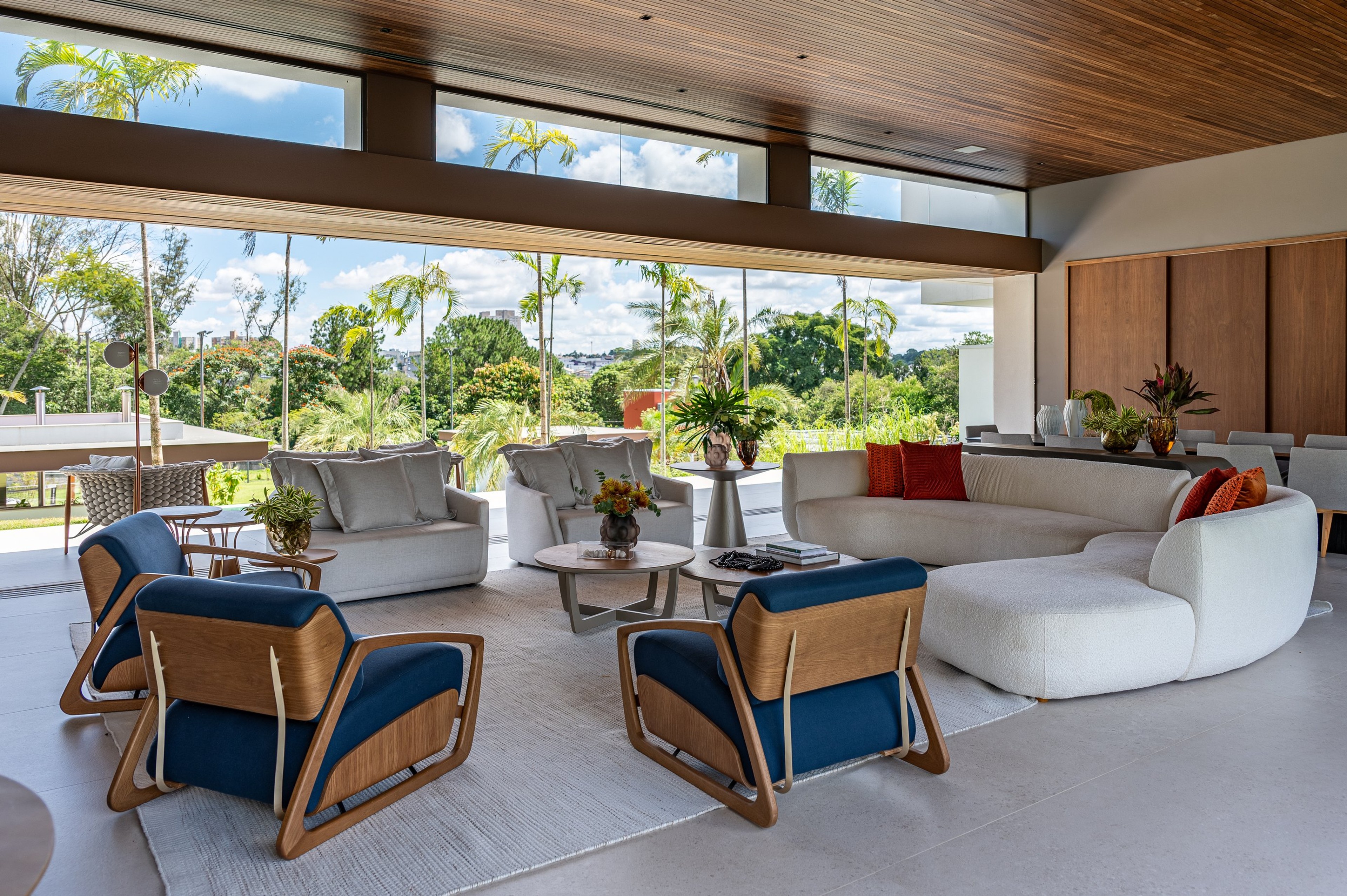 Residência SCA — Sala de estar ampla