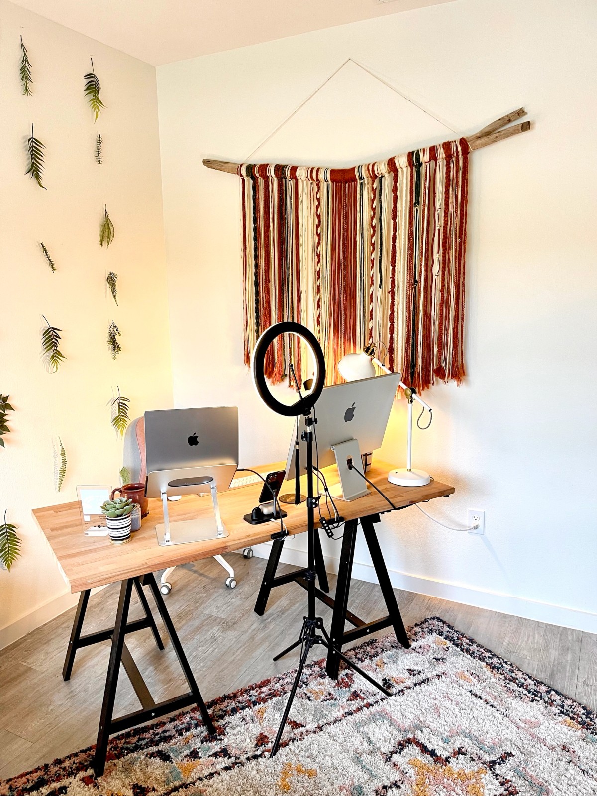 Jey Austen's workspace — photo 7