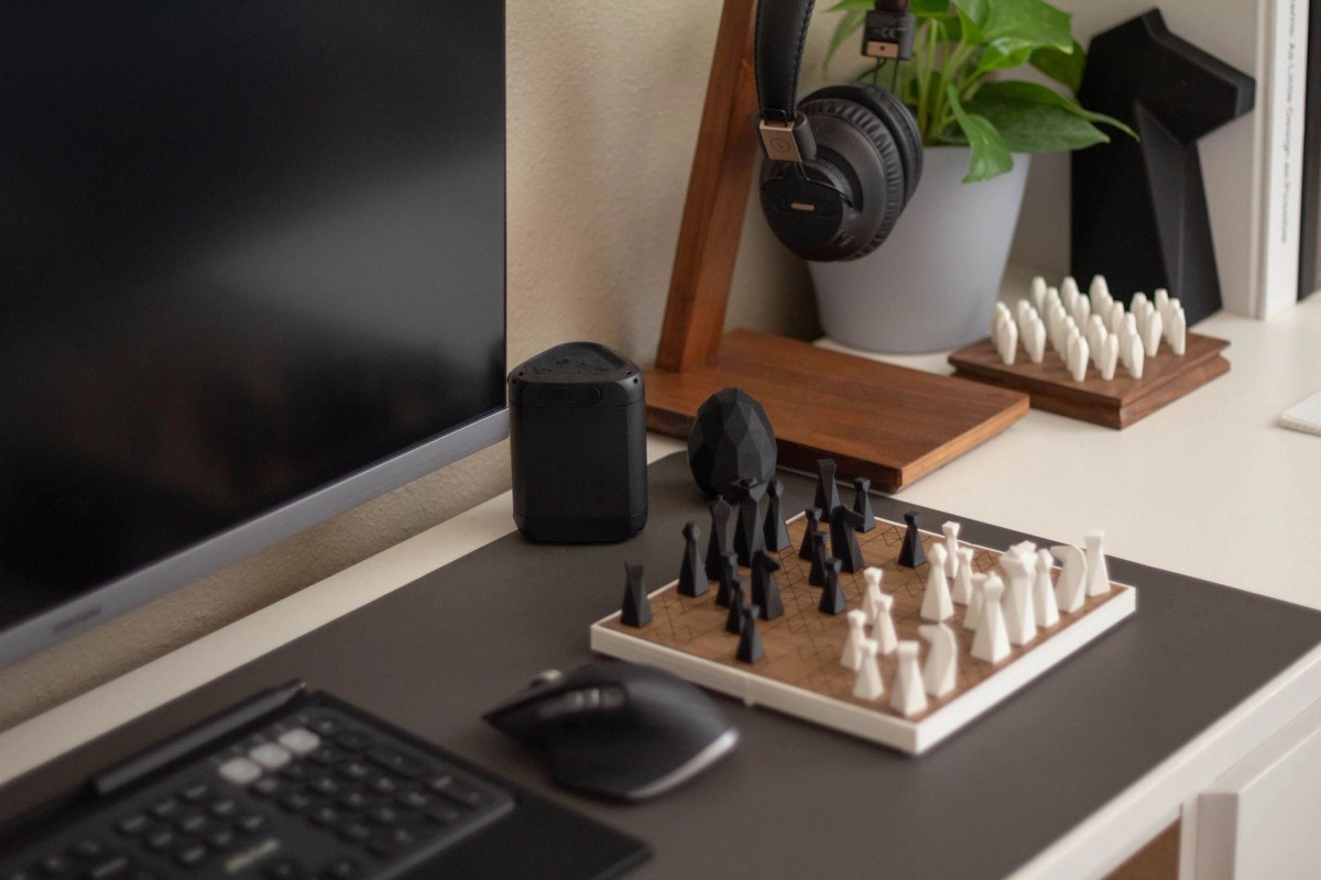 Sait Alanyali's workspace — photo 5