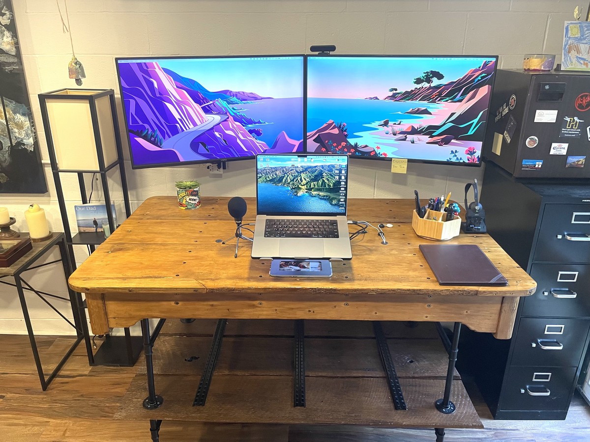 Blake Mascali's workspace — photo 4
