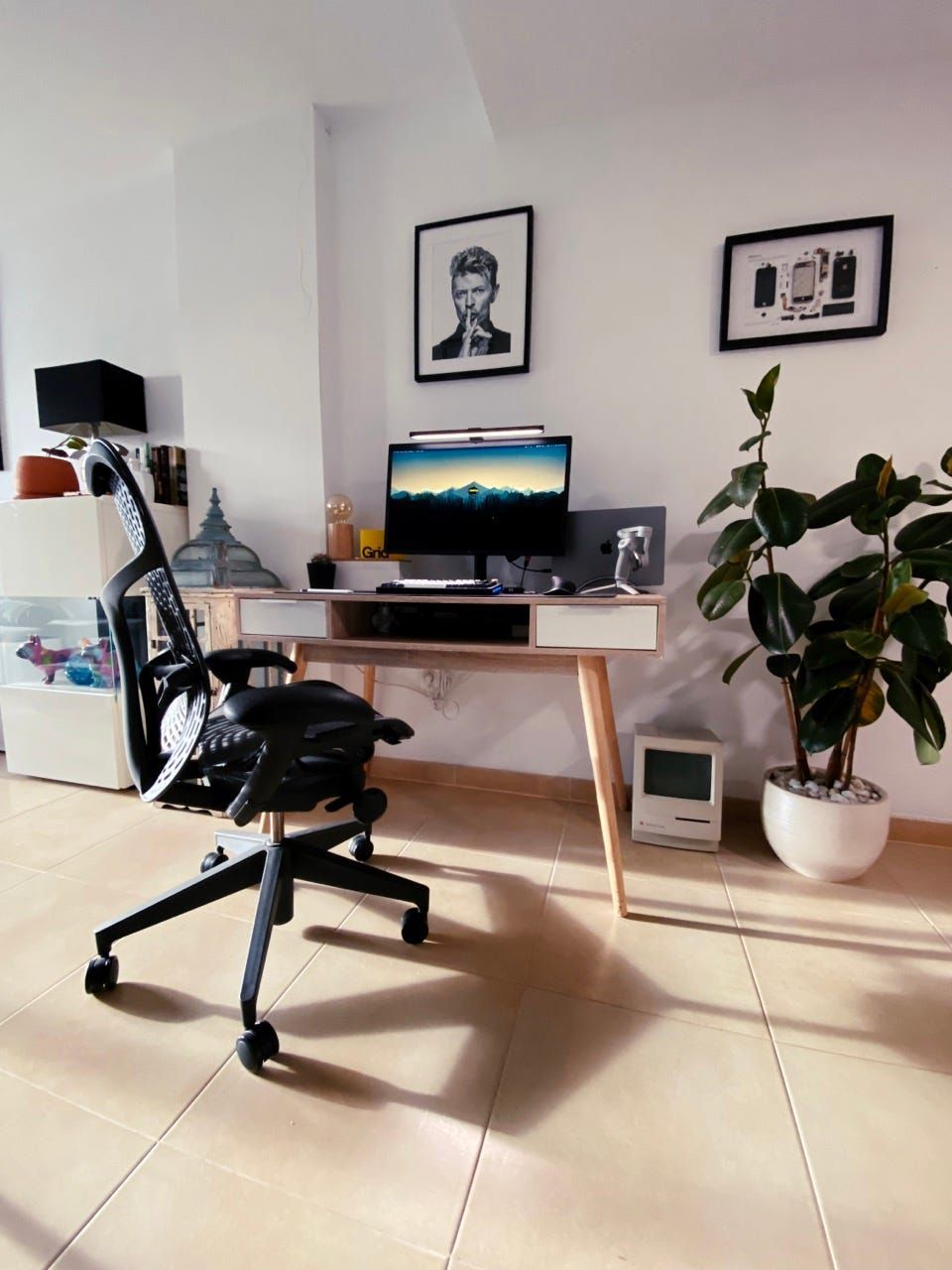 Sam Checa's workspace