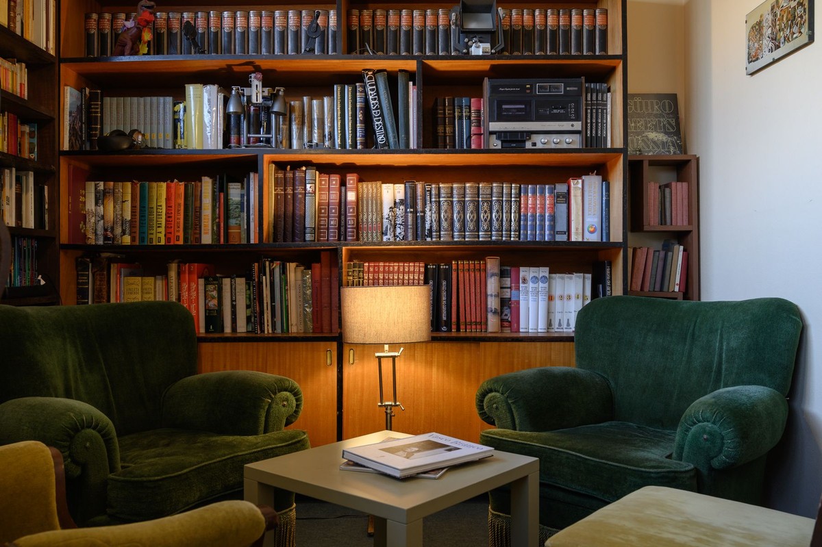 Camellia Yang's workspace — photo 7