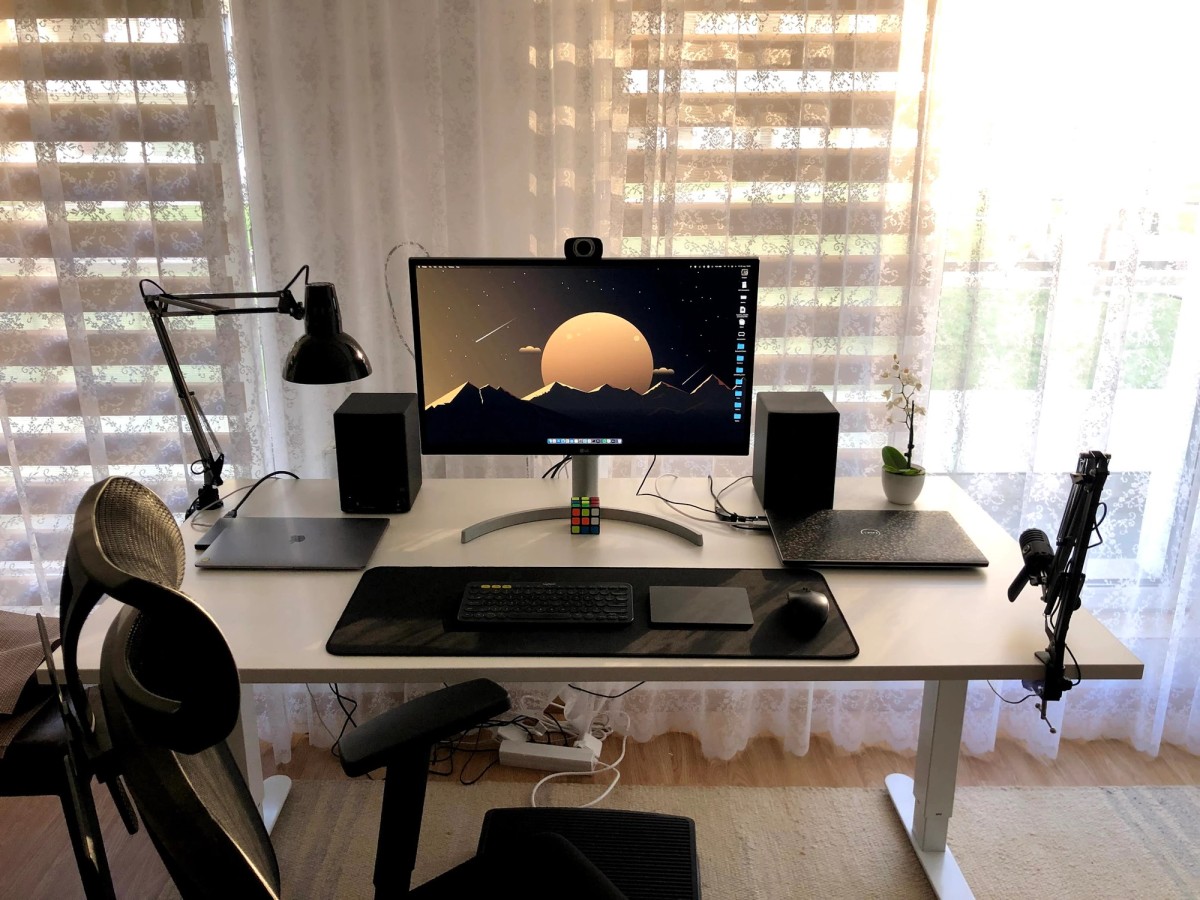 Răzvan Ilin's workspace — photo 3