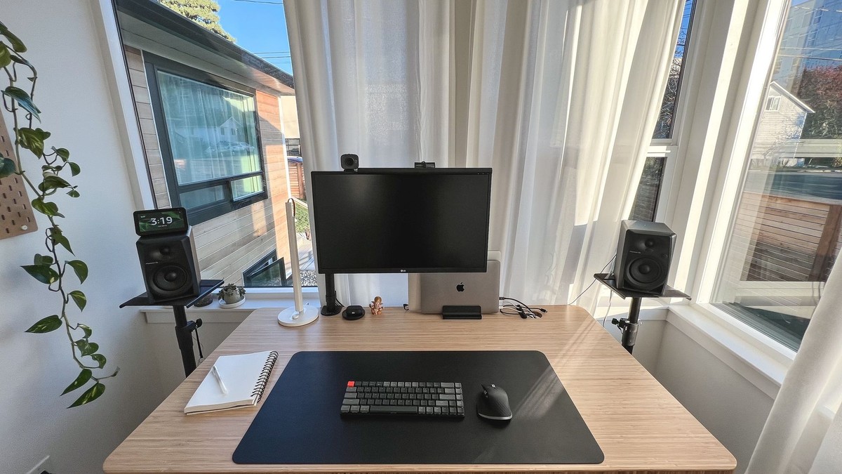 Gaurang Alat's workspace — photo 4