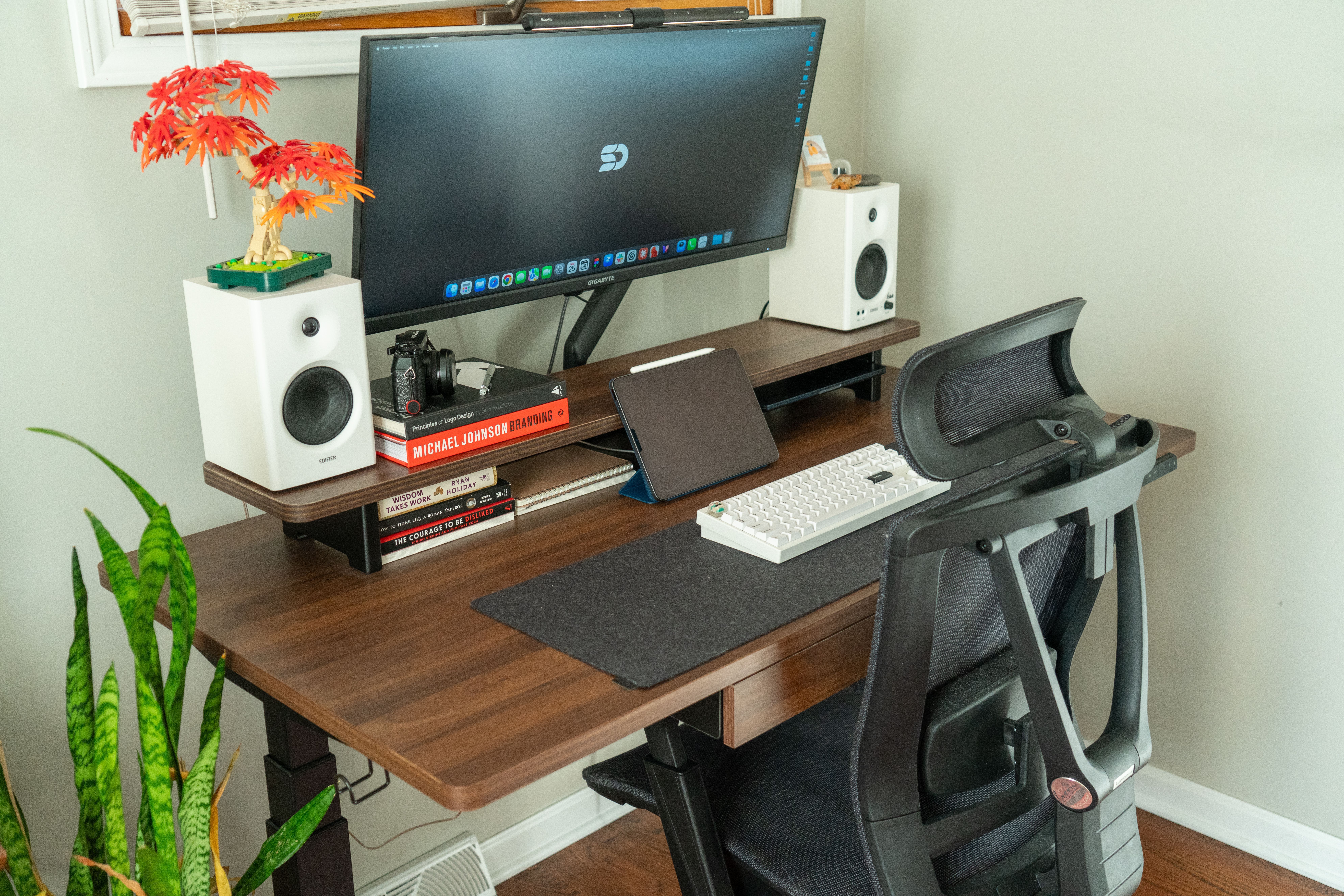 Brett Jackson's workspace