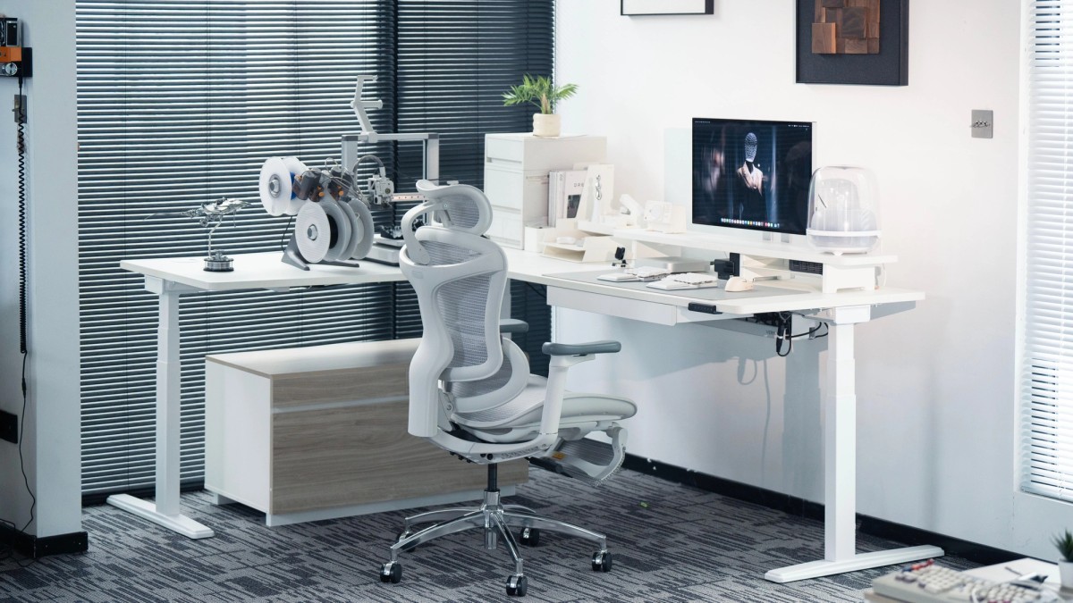 Tiancheng Luo's workspace — photo 8