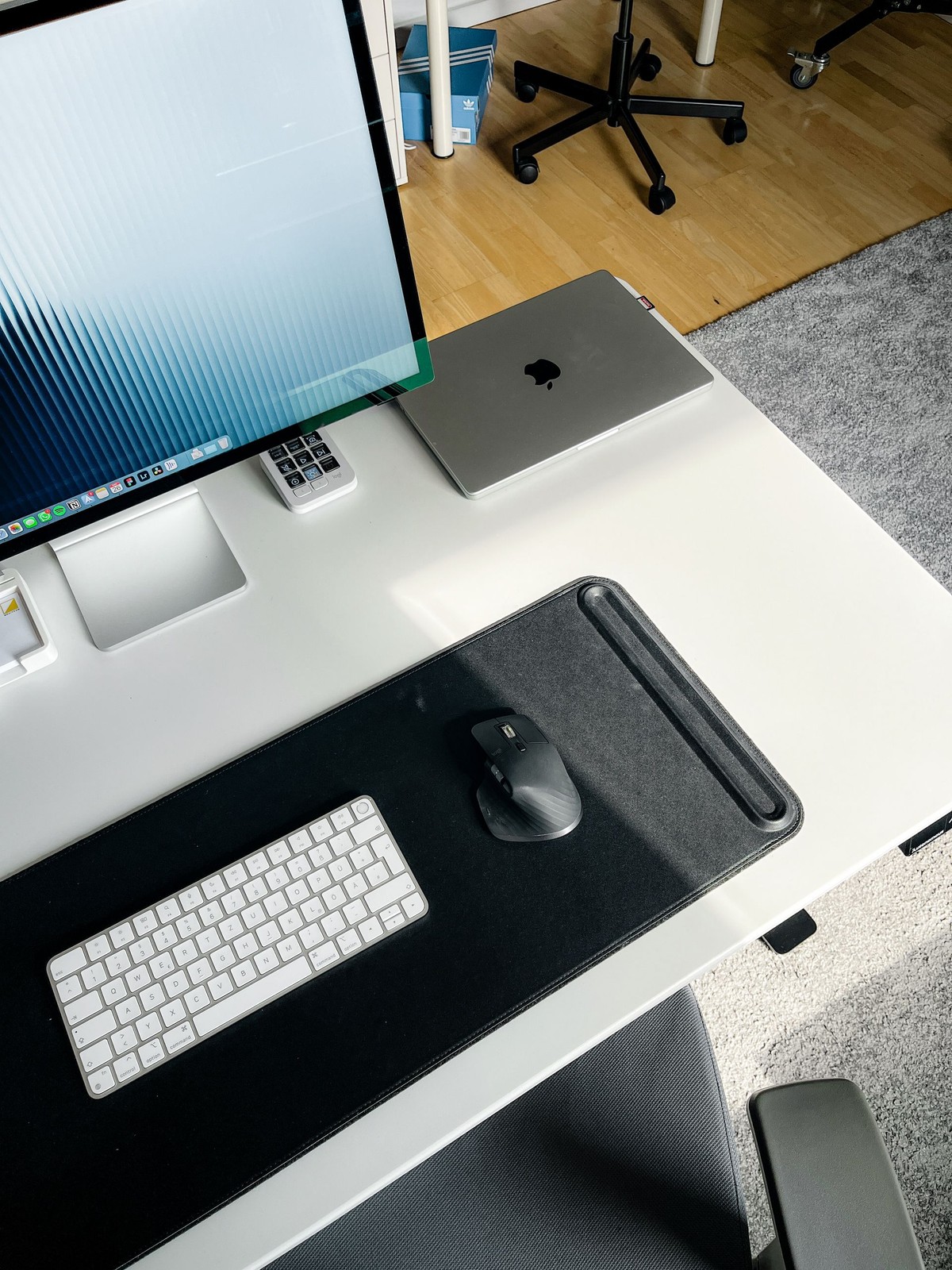 Leo Keller's workspace — photo 4