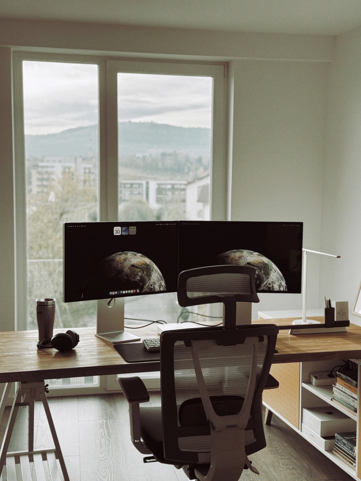 Darius Dan's workspace — photo 6