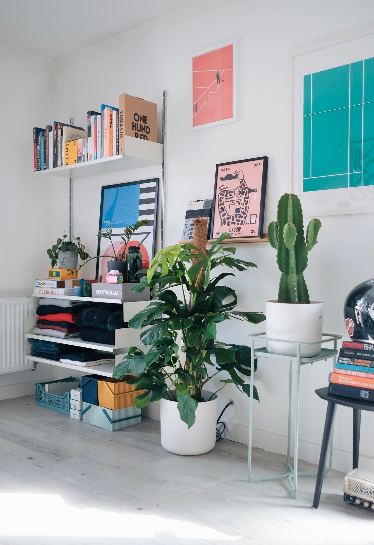 Tom Ellis's workspace — photo 8