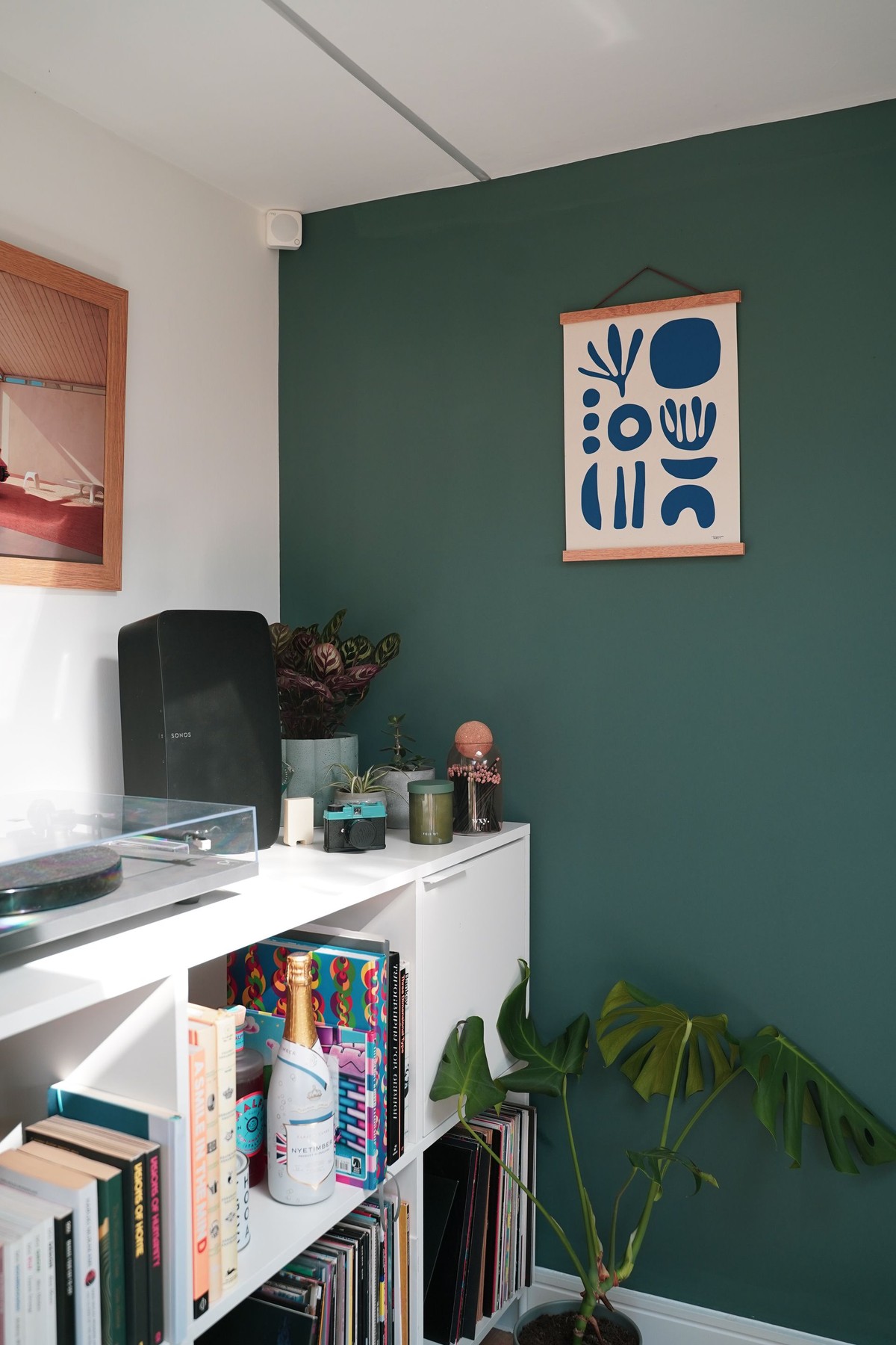 Ollie Hooper's workspace — photo 6