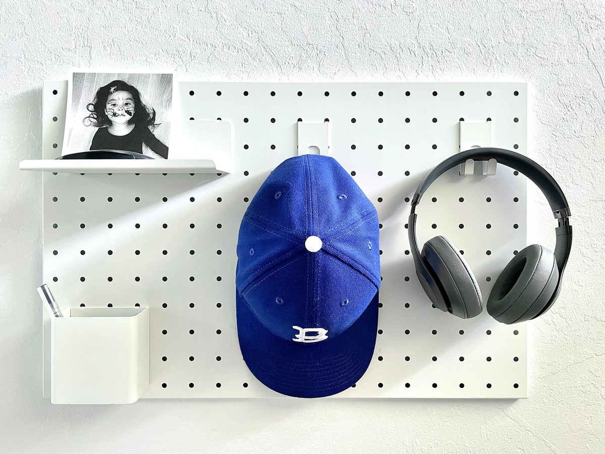 Aaron Poe's workspace — photo 2