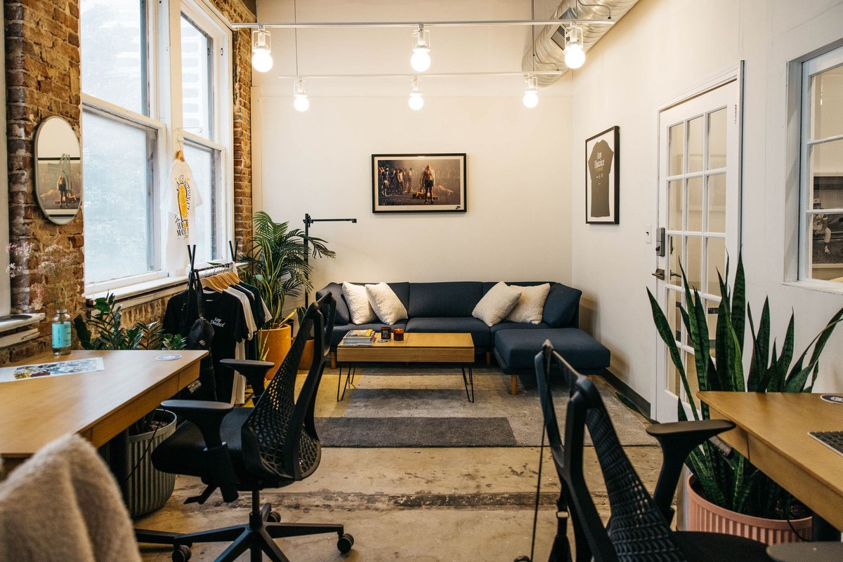 Luke Beard's workspace — photo 10