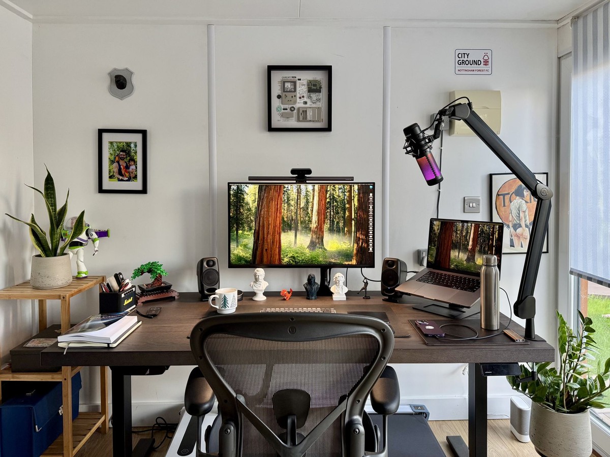 Güney Kayım's workspace