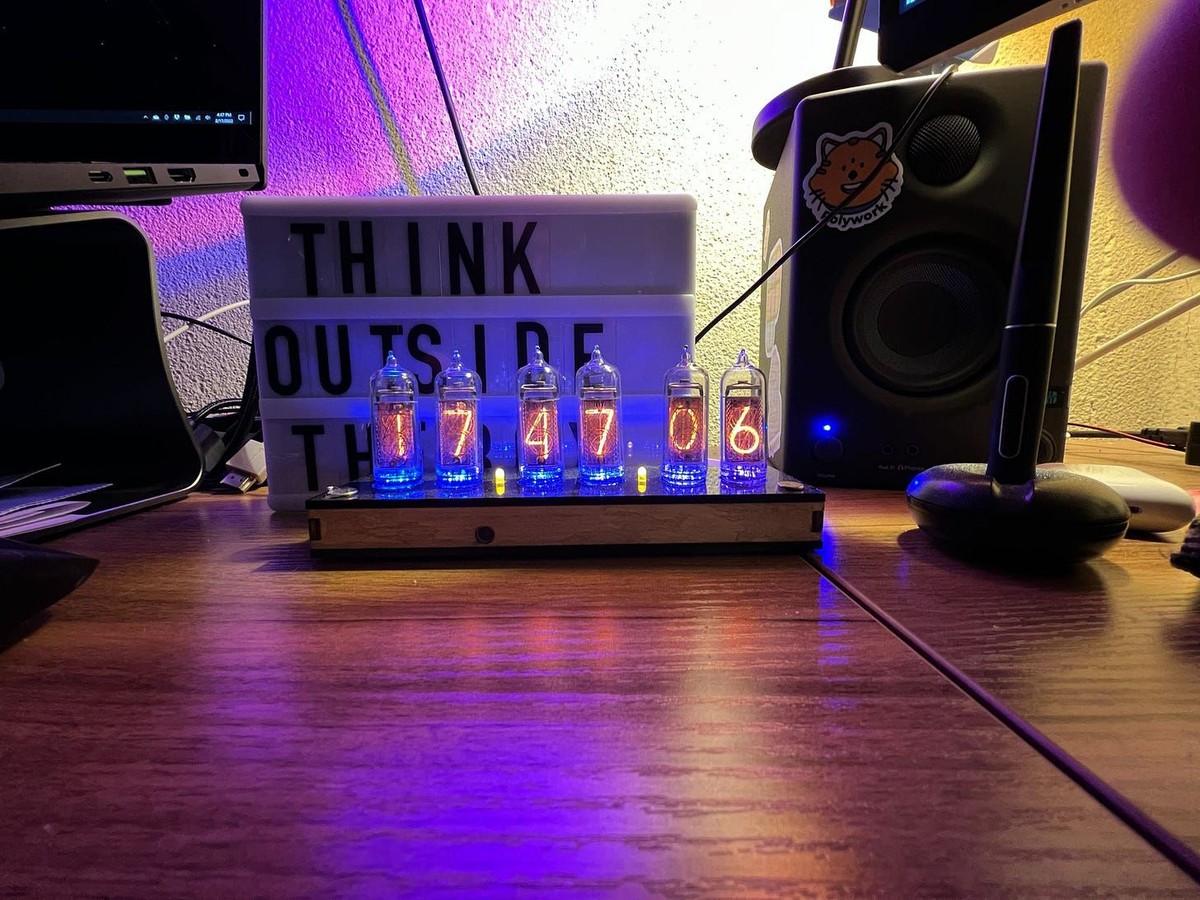 Ben Fryc's workspace — photo 4