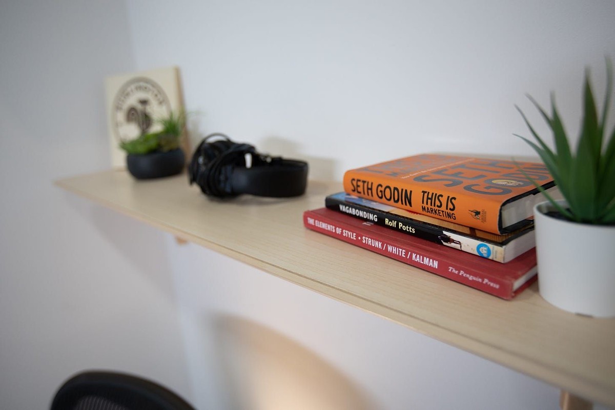 Jon Hainstock's workspace — photo 4
