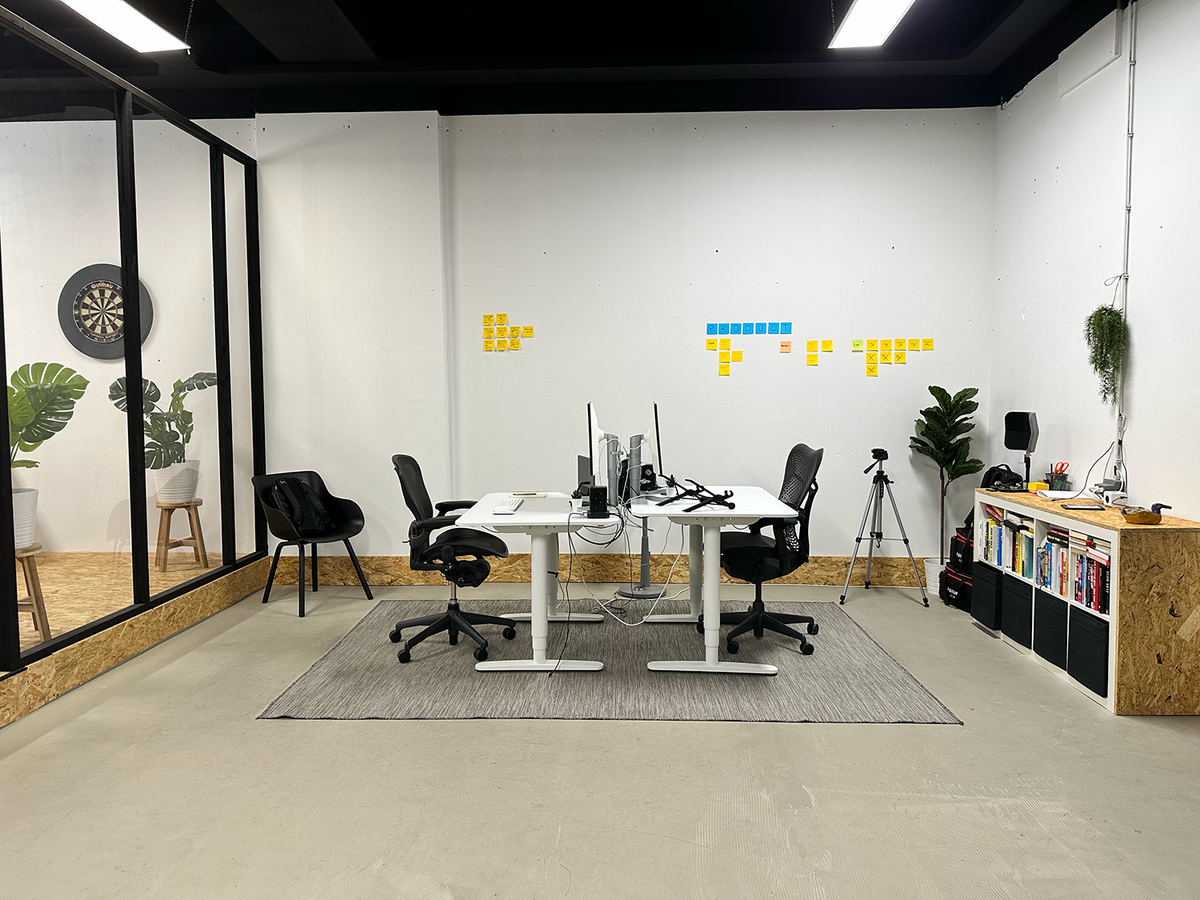 Mike Strives's workspace — photo 3