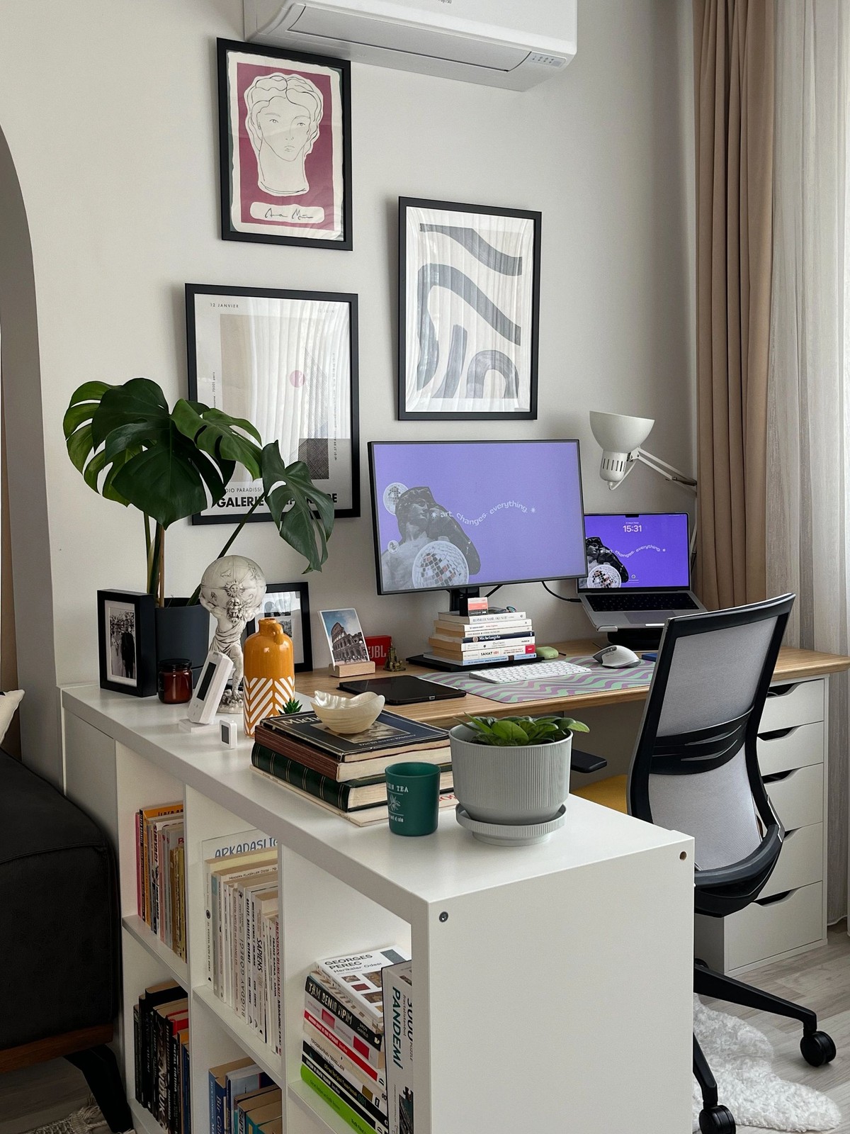 Mine Canan Göldaf's workspace